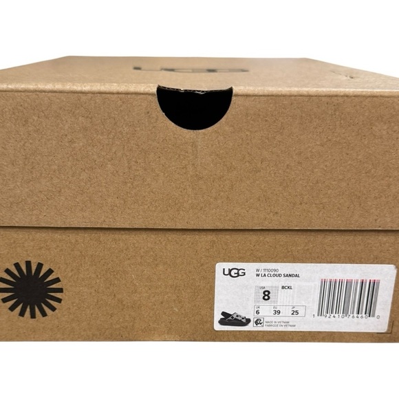 UGG LA Cloud Sport Slide Sandals Worn Once Size 8 Black Platform Logo Strap - Picture 9 of 10